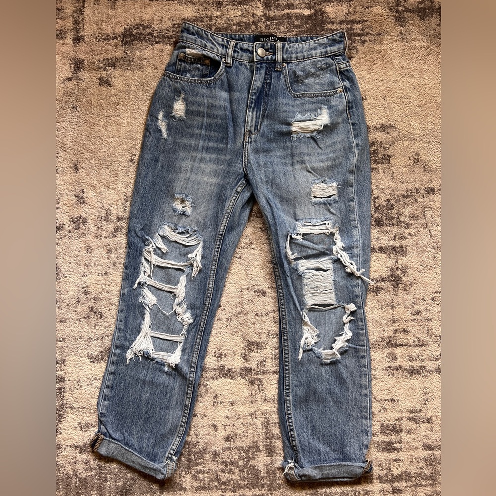 Ripped high rise jeans